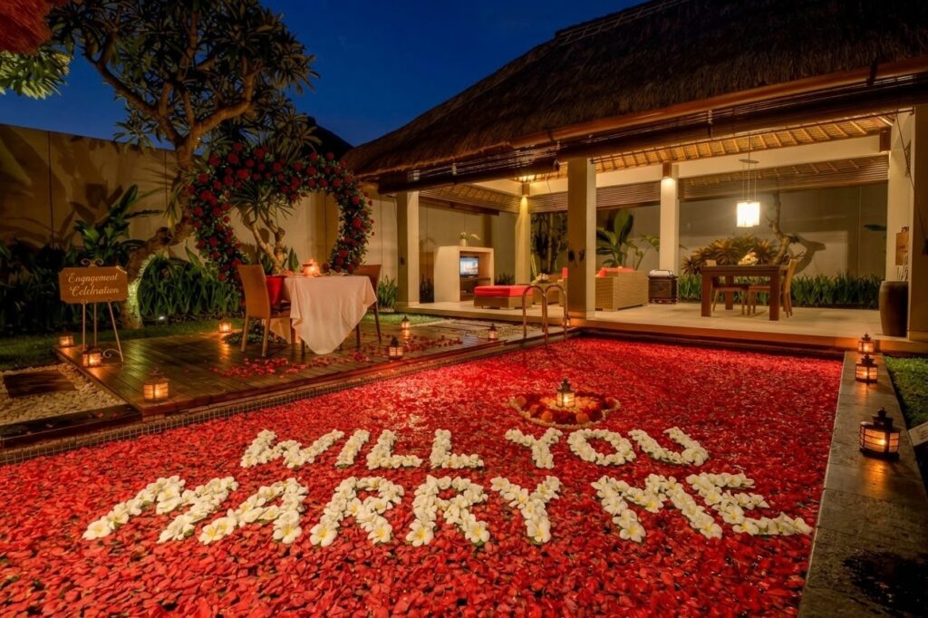 Pool Decoration